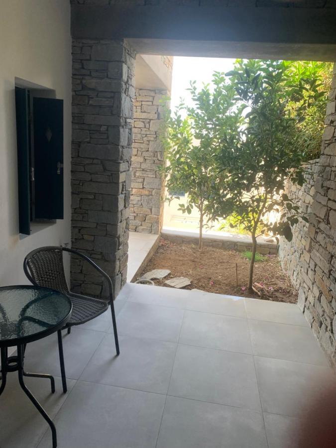 Paros-Memories-Neubau-Villen, Sportpool Aspro Chorio Exterior photo