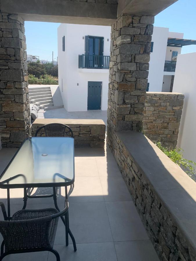Paros-Memories-Neubau-Villen, Sportpool Aspro Chorio Exterior photo